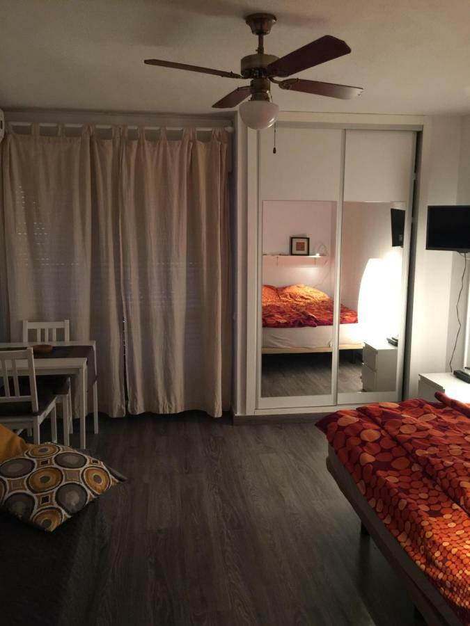 Studio Aguila Benalmadena Luaran gambar